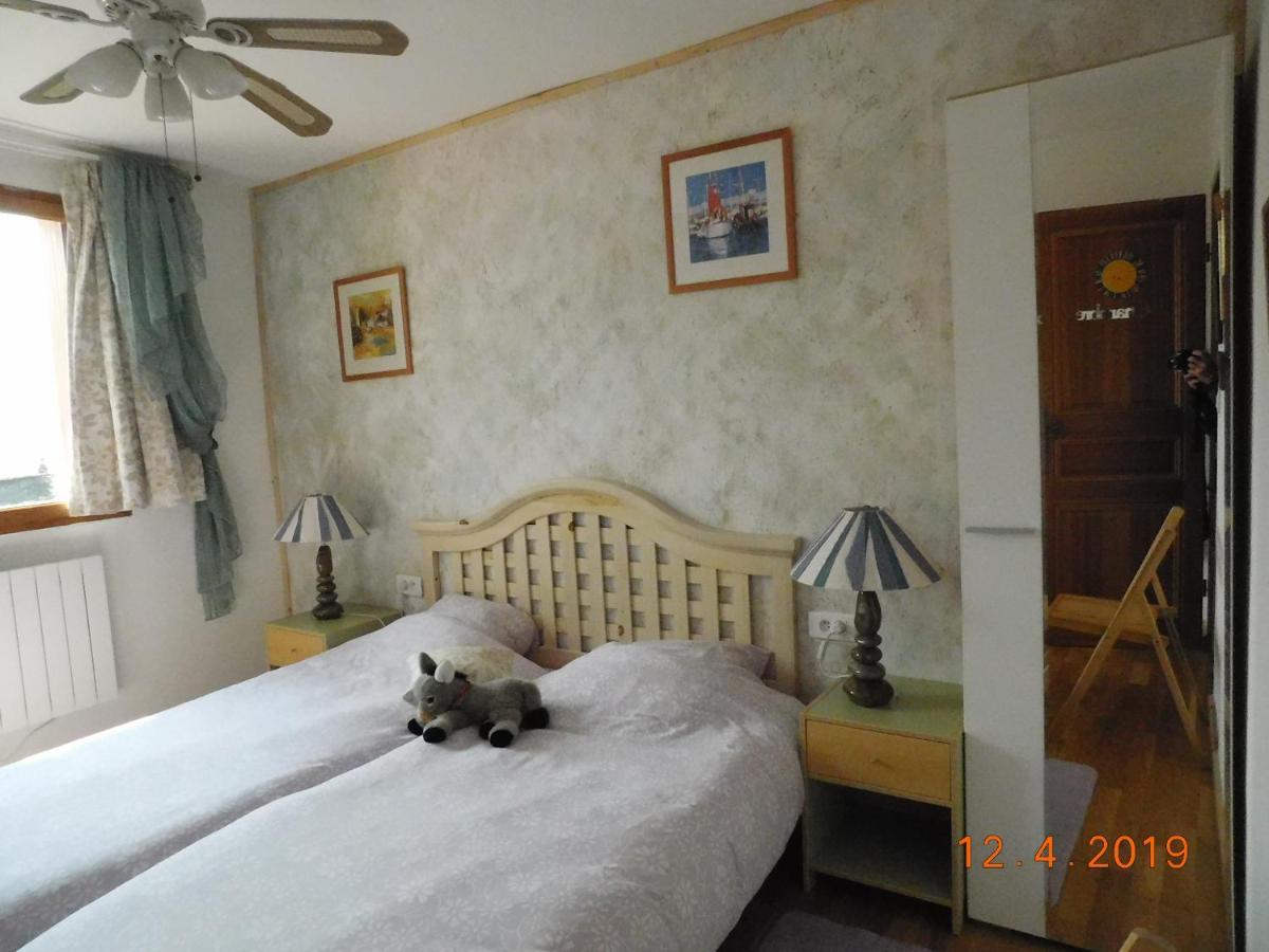 Chez Nous. B & B Bassy Экстерьер фото