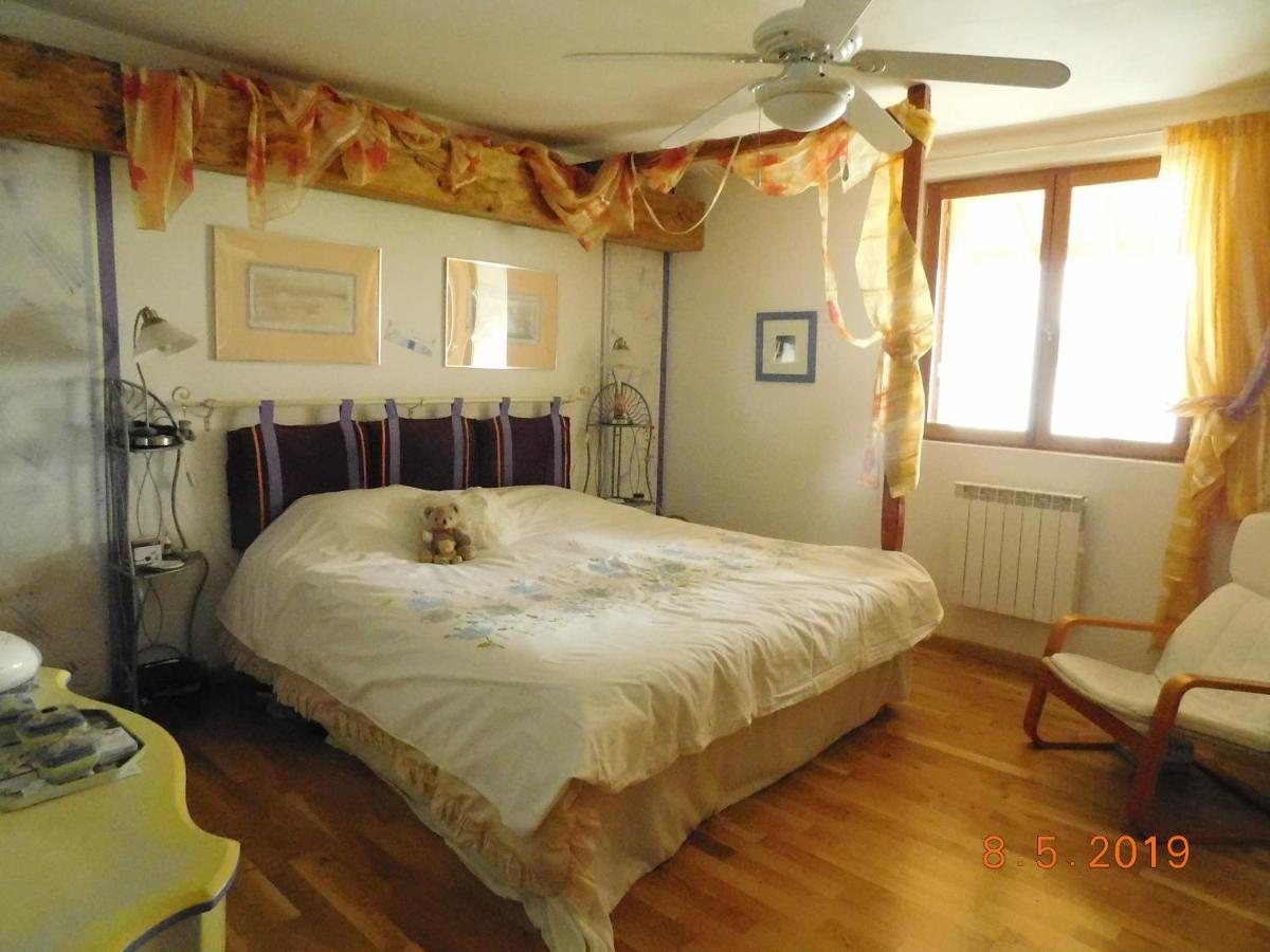 Chez Nous. B & B Bassy Экстерьер фото